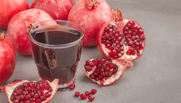 Pomegranate Juice-02